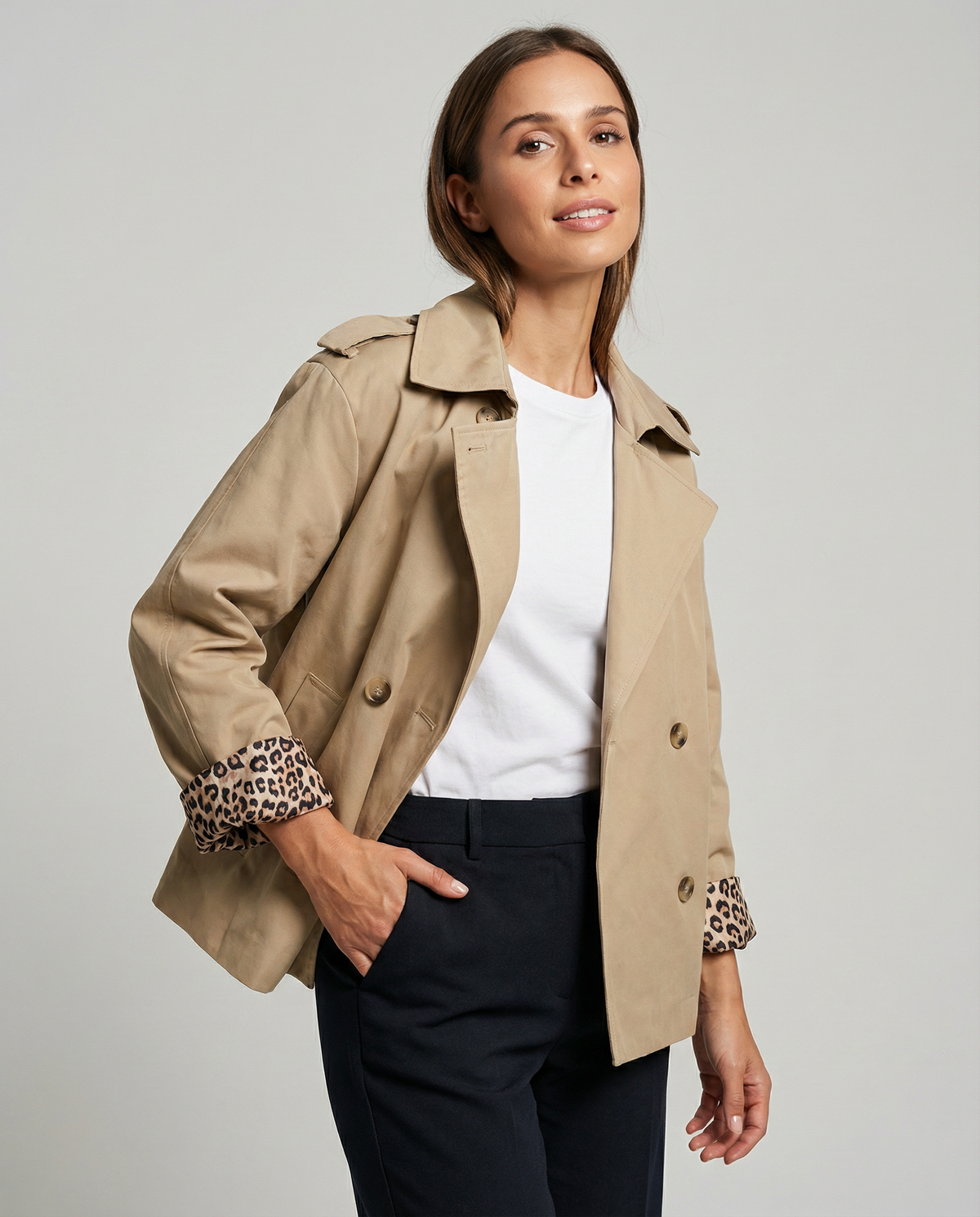 Leopard Print Trench Coat for Women – Chic Casual Layering for Transitional Seasons
